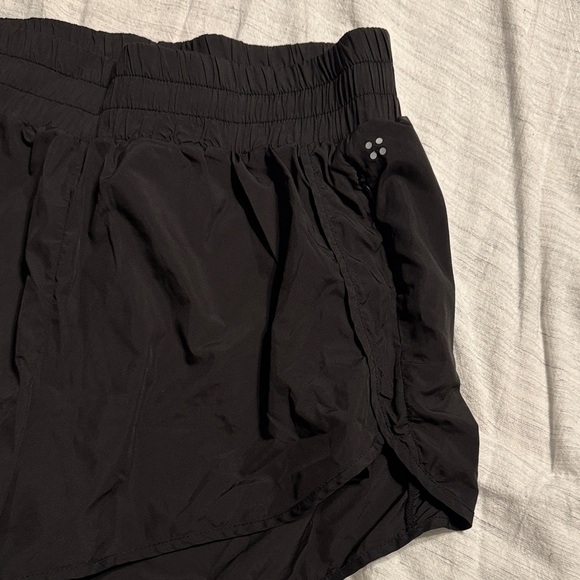 Women's Black Acta Shorts - Picture 3 of 6